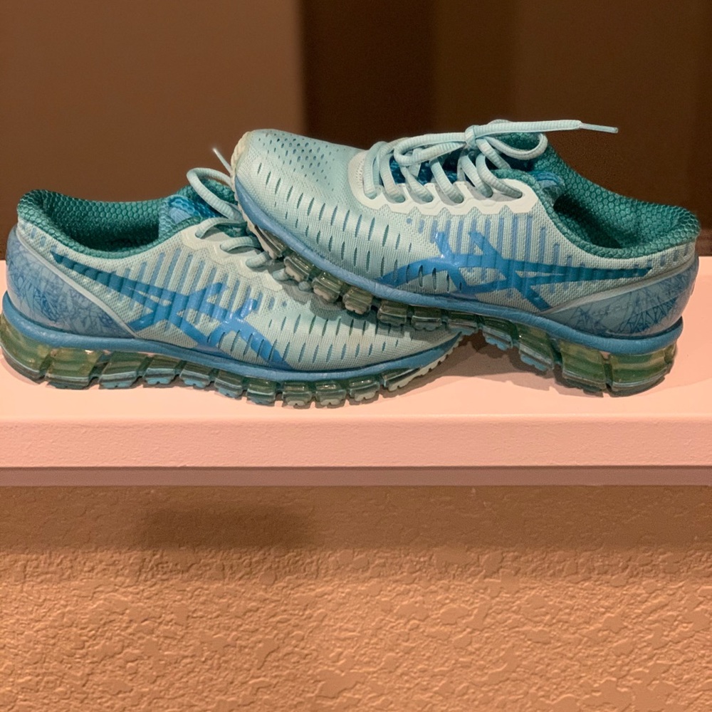 Asics Gel Quantum 360 running shoes 6.5